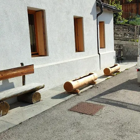 Sunny And Cosy In The Dolomites Pianaz